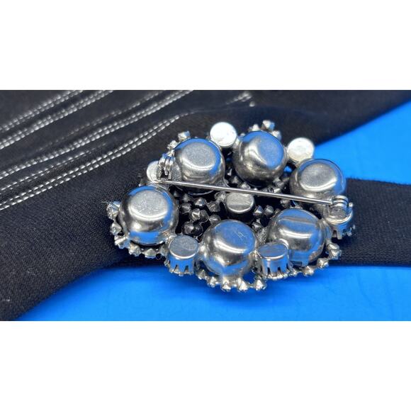 Vintage 1950s Rhinestone Brooch, Silver-tone Clear Crystal - Picture 6 of 16